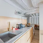 2br Next To Notre Dame De Appartement Paris